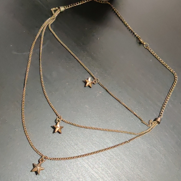 Jewellary - Picture 2 of 3